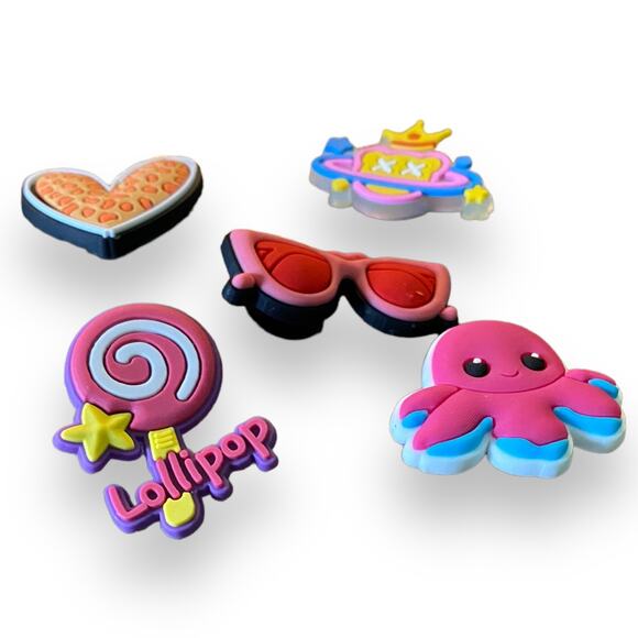 5 Shoe Clog Shoe Charms Decorations Lollipop Squid Heart Sunglasses - Picture 2 of 2